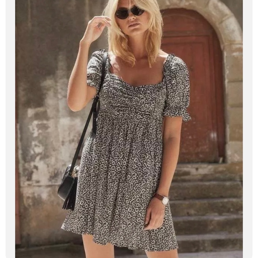 $180 Auguste The Label Floral Marlowe Chloe Mini Dress Size US 8